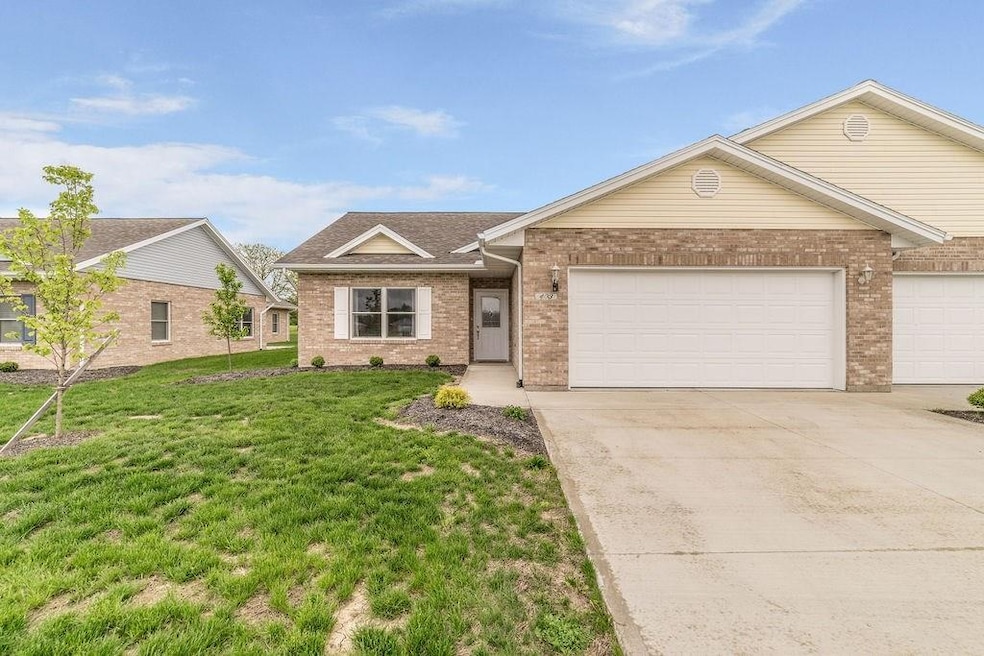 403 E Charter Dr, Muncie, IN 47303 - photo 1