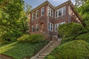 9 Colbourne Crescent unit 1, Brookline, MA 02445 - photo 1