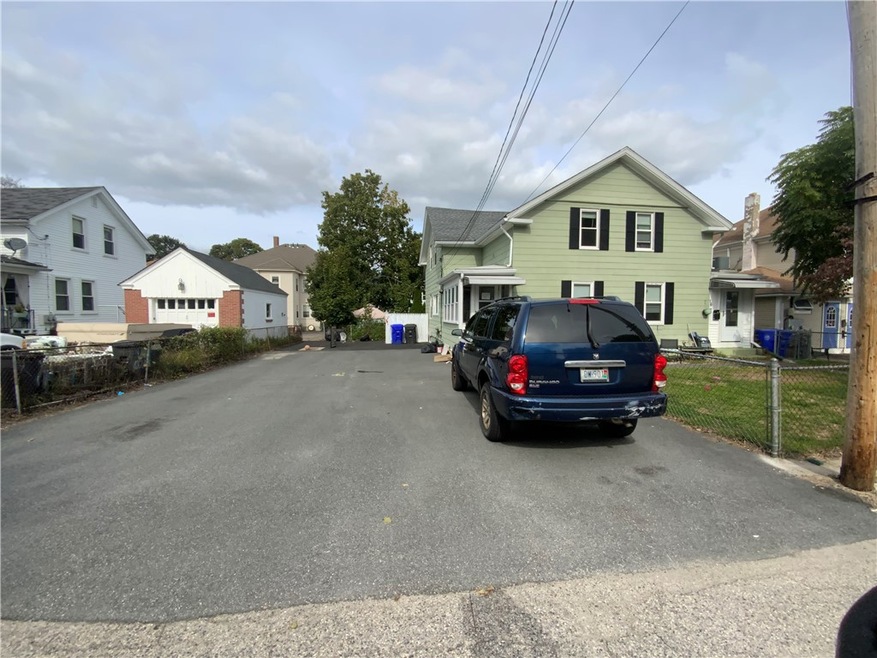 14 Coutu Ct, West Warwick, RI 02893 - photo 1