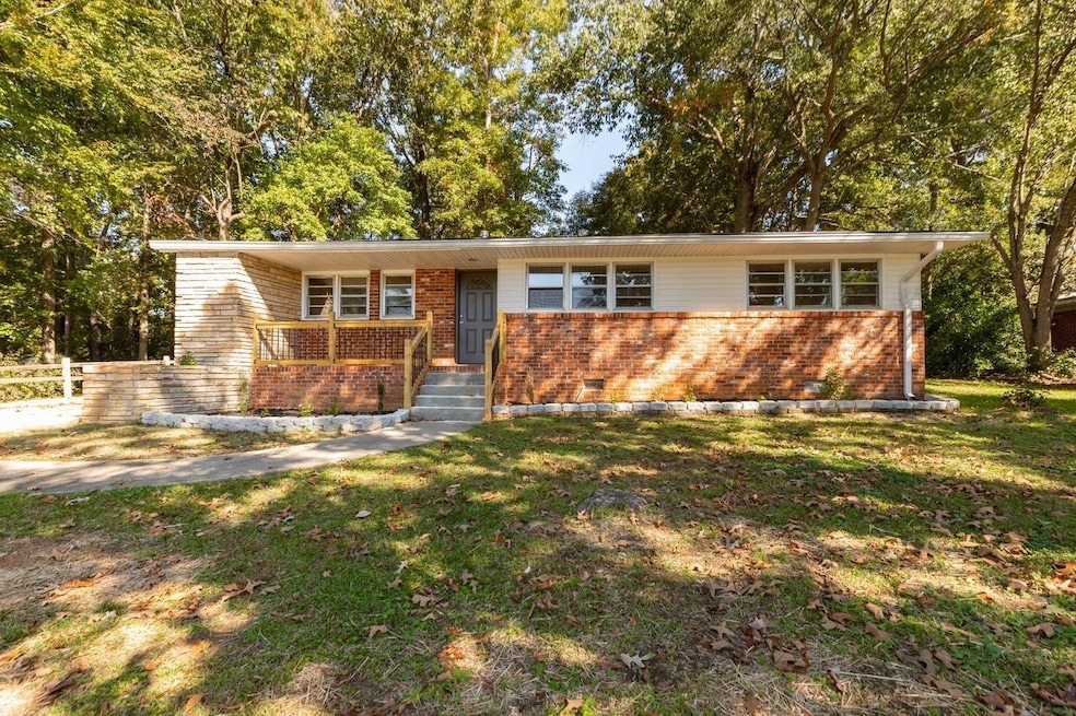 1227 N Park St, Carrollton, GA 30117 - photo 1