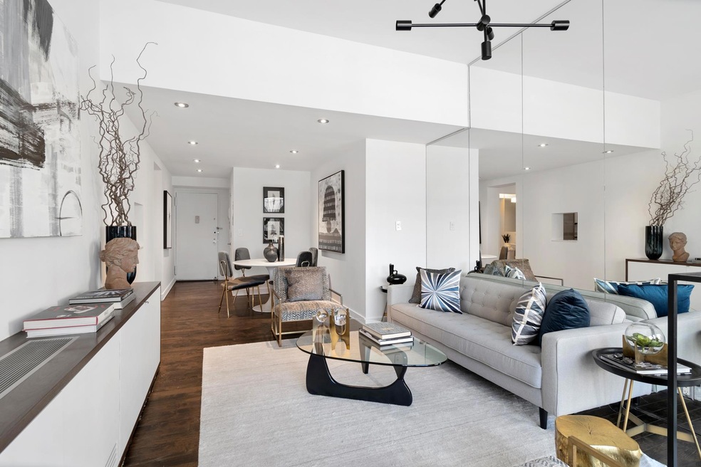 Sold $800,000 • Co-Listing Agent