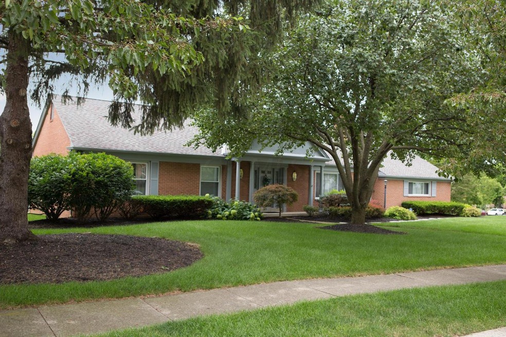 Welcome to 4595 Gateway !