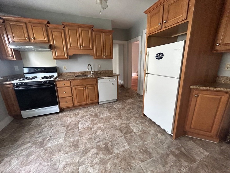 82 Conwell Ave unit 2, Somerville, MA 02144 - photo 1