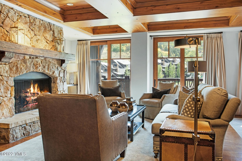 130 Daybreak Ridge Rd-003-030-Living Roo
