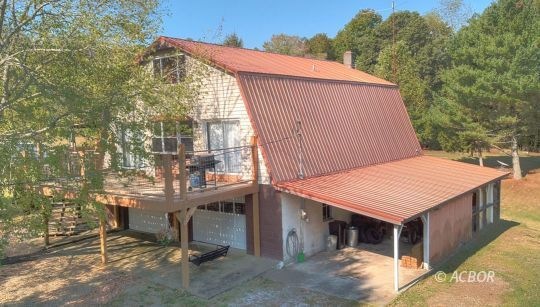 1486 Alice Rd - Vinton, OH 45686