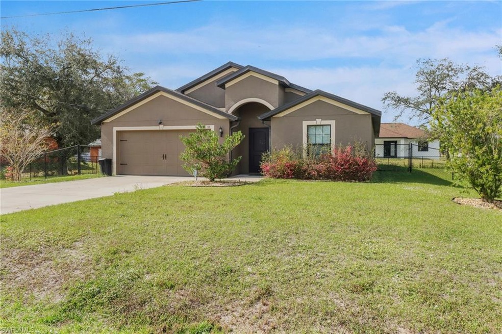 92 Blackstone Dr, Fort Myers, FL 33913 - photo 1
