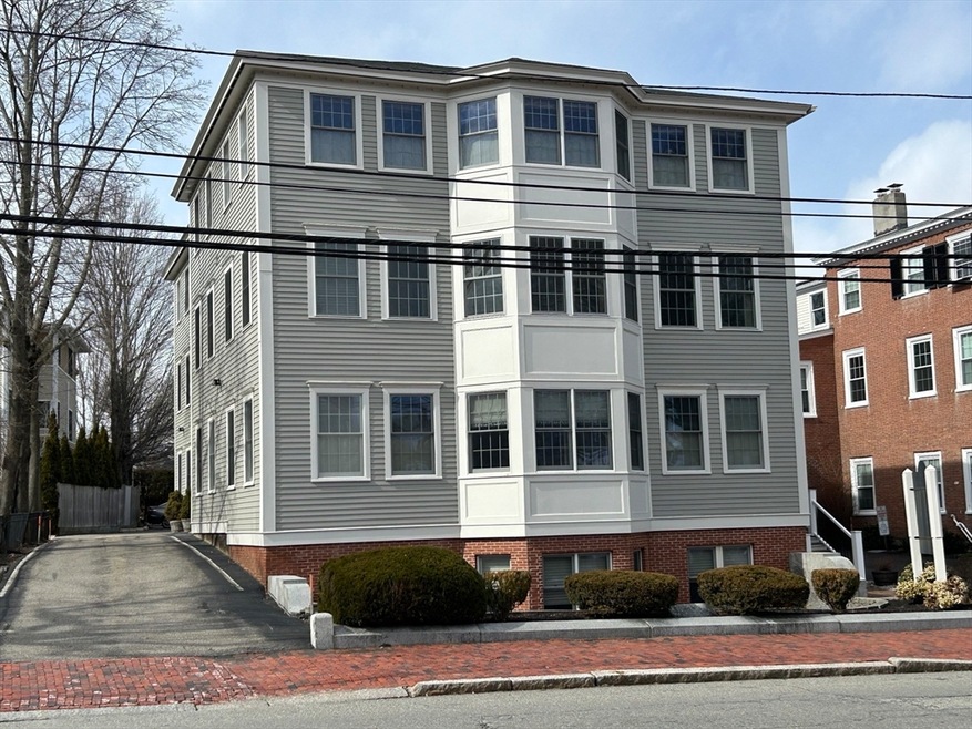 102 State St unit C, Newburyport, MA 01950 - photo 1