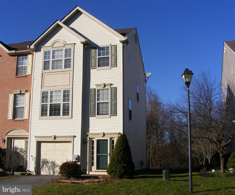 71 Wicklow Rd, Bear, DE 19701 - photo 1