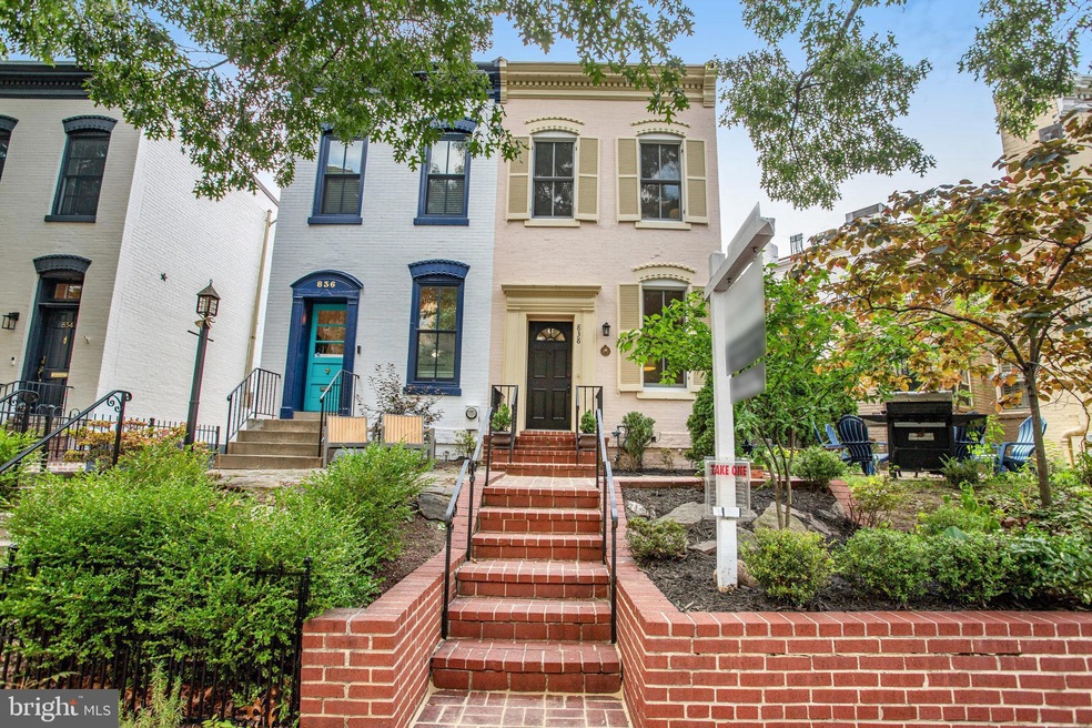 838 New Hampshire Ave NW, Washington, DC 20037 - photo 1