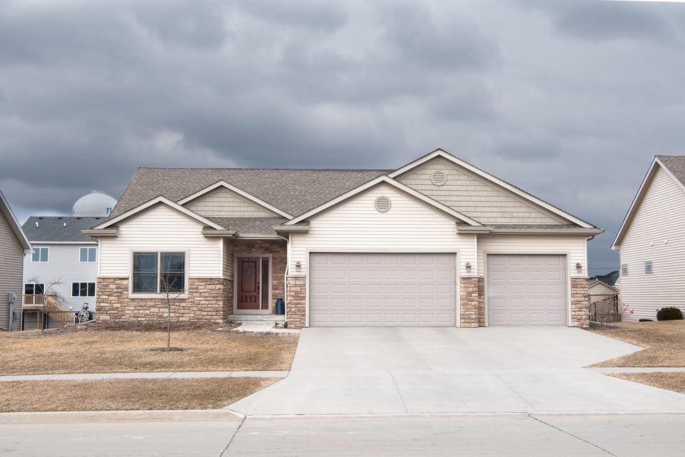 1255Cherokee-1