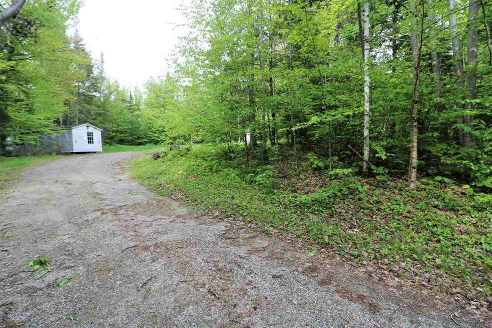 499 Bailey Rd, Jefferson, NH 03583 - photo 1