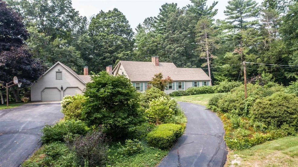 1587 Hopkinton Rd, Contoocook, NH 03229 - photo 1