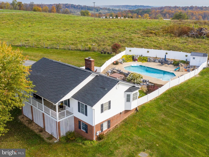 1714 Apple Pie Ridge Rd, Winchester, VA 22603 - photo 1