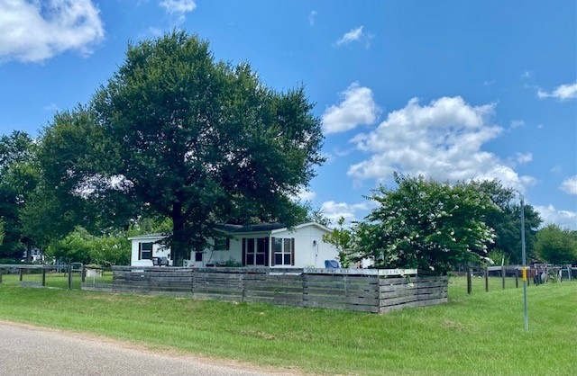 35314 W Pine Hill St, Pinehurst, TX 77362 - photo 1