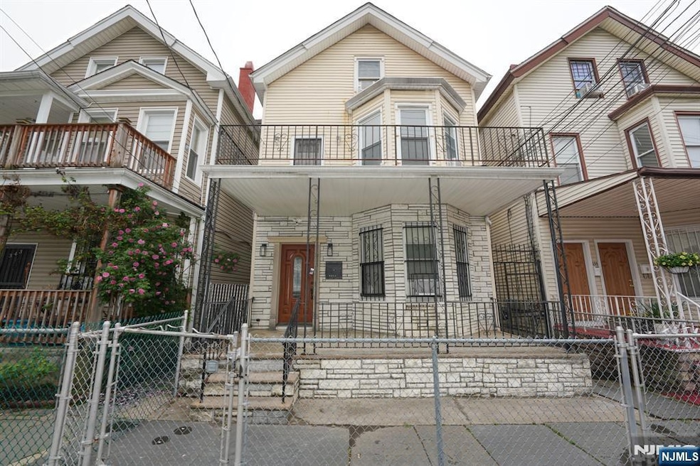 341 Summer Ave unit 2, Newark, NJ 07104 - photo 1