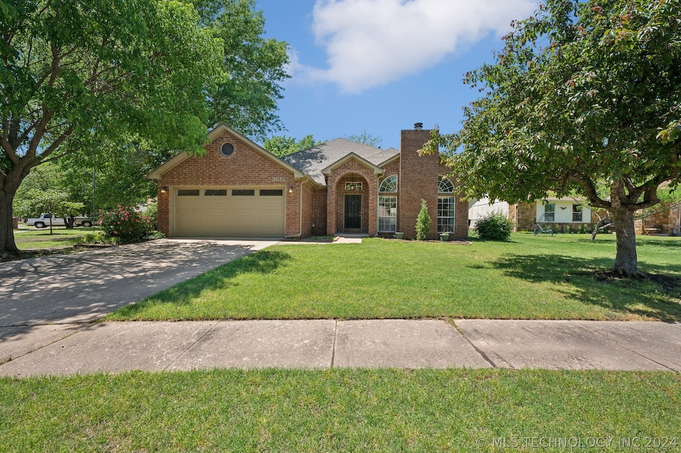 3812 S Poplar Ave, Broken Arrow, OK 74011 - photo 1