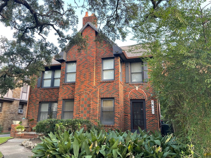 1611 Kipling St, Houston, TX 77006 - photo 1