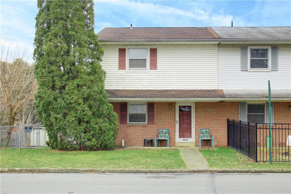 2284 Barness Dr, Allentown, PA 18109 - photo 1