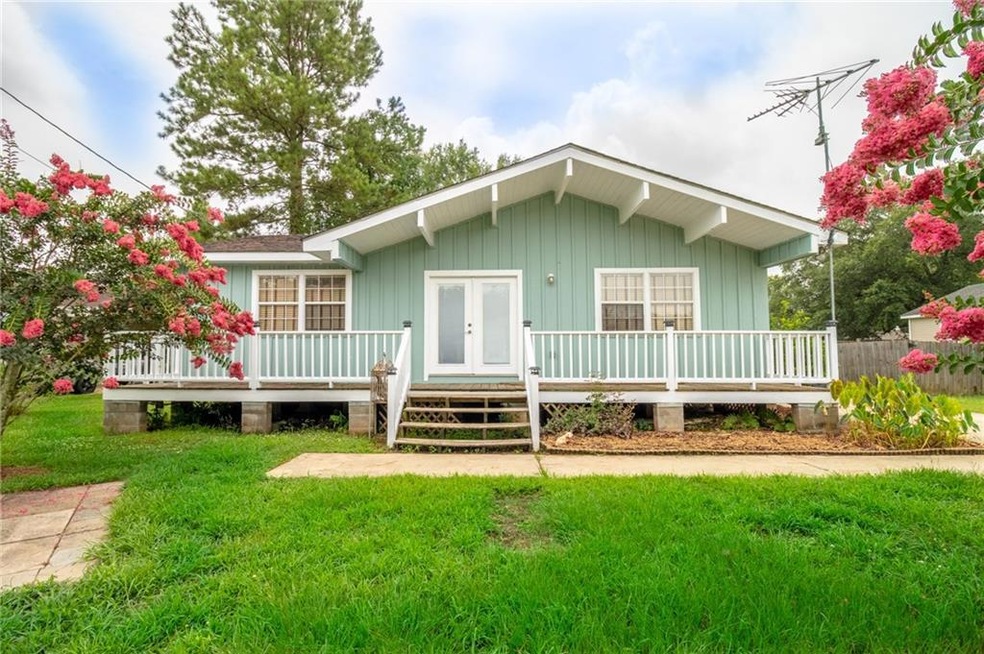 18024 Davie Dr, Ponchatoula, LA 70454 - photo 1
