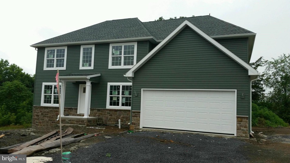 1356 Emilys Ct, Greencastle, PA 17225 - photo 1