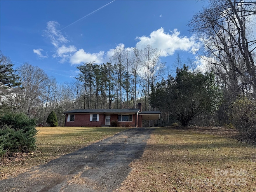 5046 Old Linville Rd, Marion, NC 28752 - photo 1