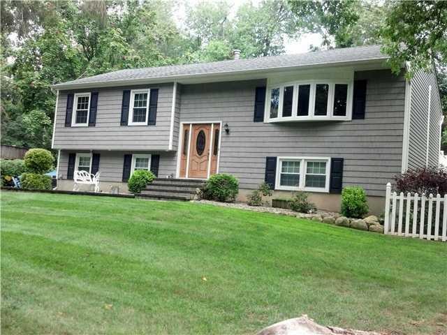 102 Red Hill Rd, New City, NY 10956 - photo 1