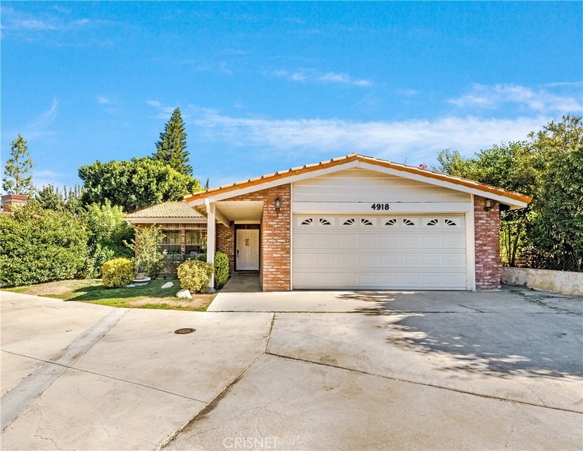 4918 Llano Dr, Woodland Hills, CA 91364 - photo 1