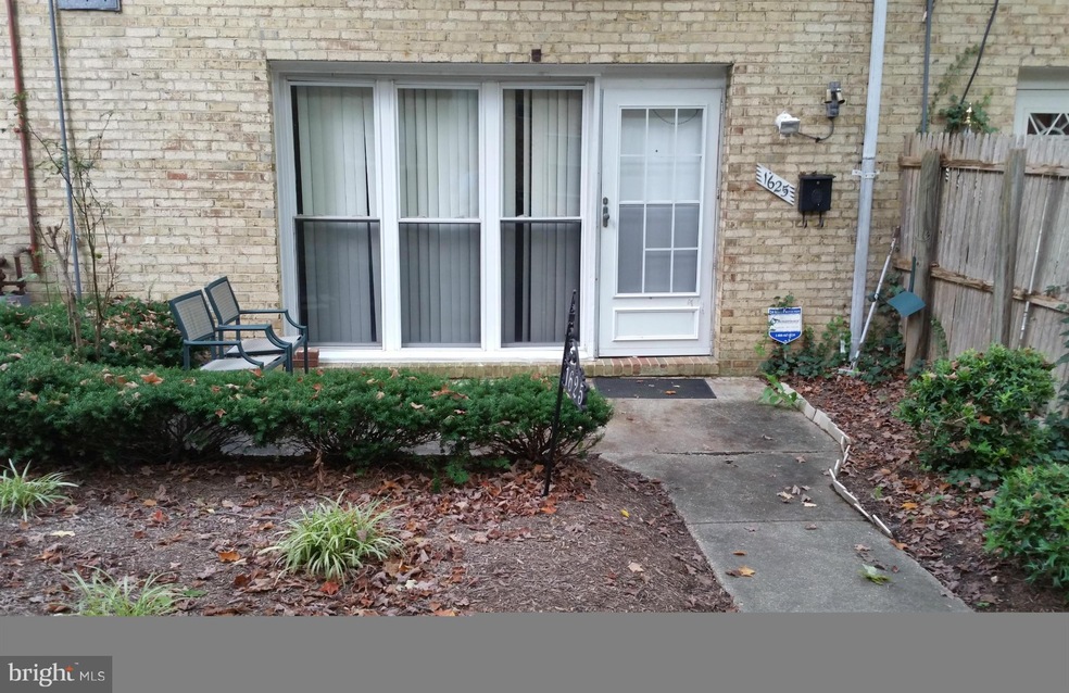 1625 Addison Rd S, District Heights, MD 20747 - photo 1