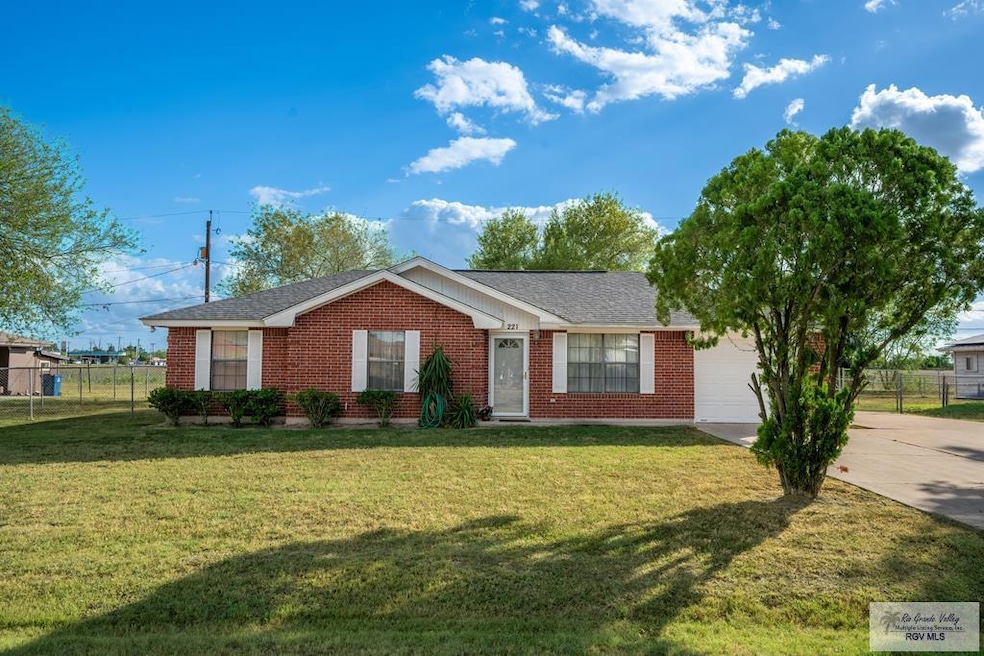 221 Santa Lorraine Ave, Santa Rosa, TX 78593 - photo 1