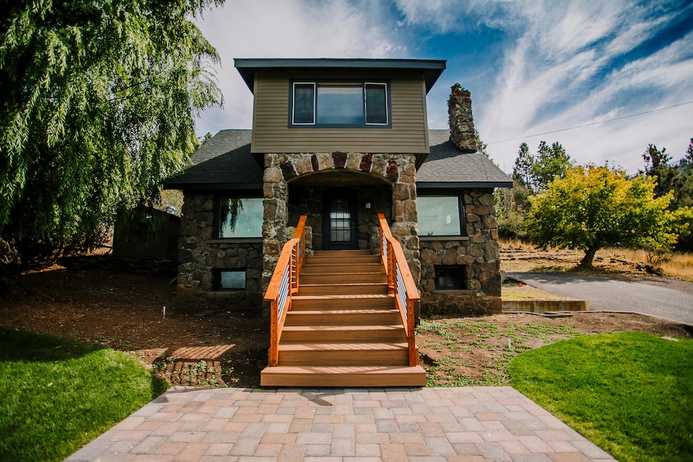 For Sale $417,000