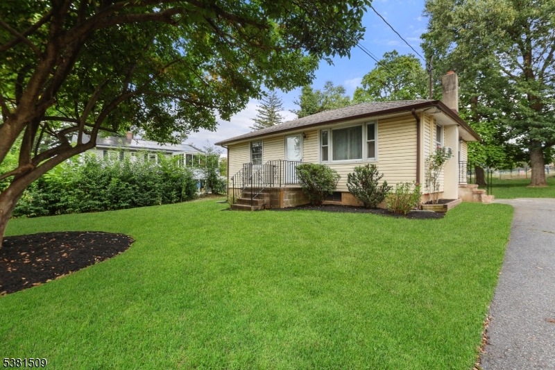 26 Culver St, Somerset, NJ 08873 - photo 1