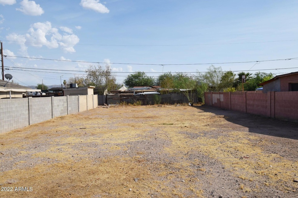 2005 W Sherman St unit 3, Phoenix, AZ 85009 - photo 1