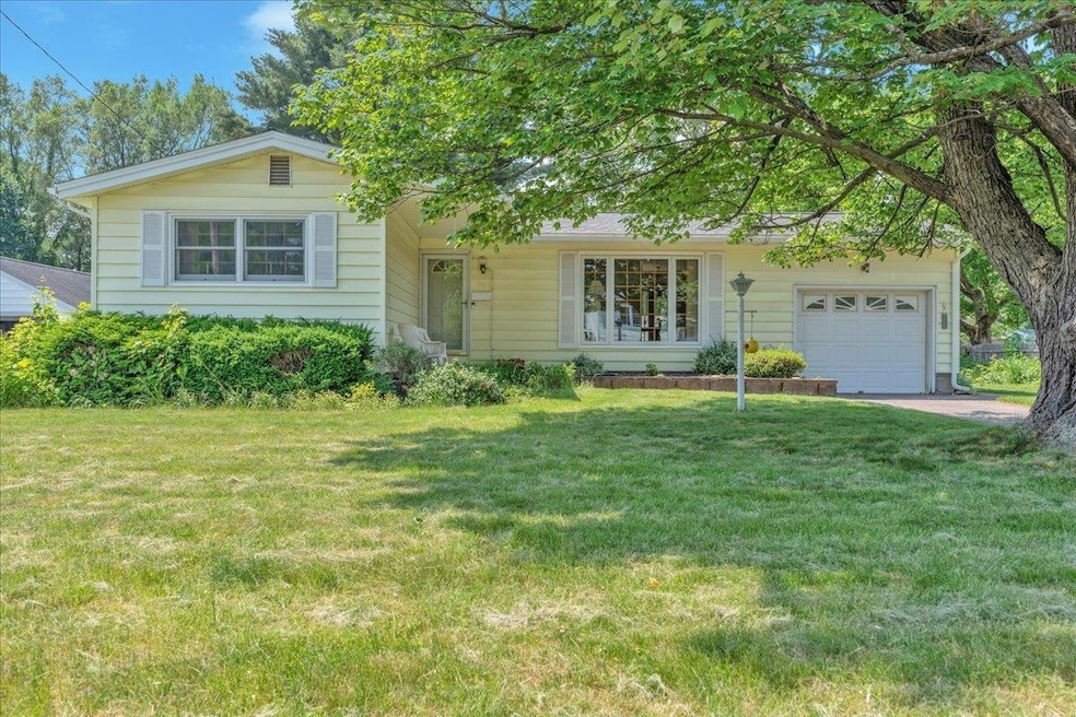 For Sale $419,900