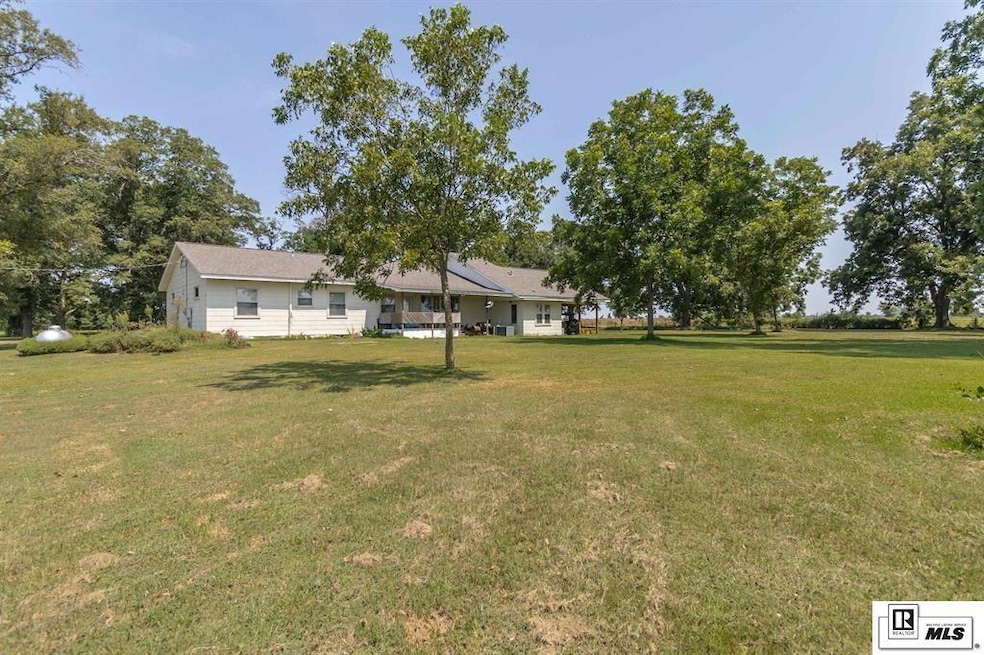 6402 Paulette Pipes Rd, Collinston, LA 71229 - photo 1