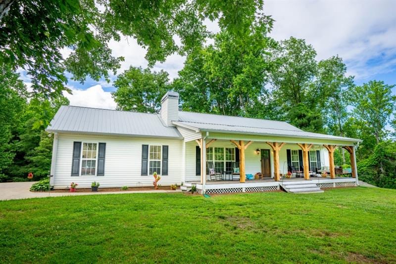 5729 Hubert Stephens Rd, Gainesville, GA 30506 - photo 1