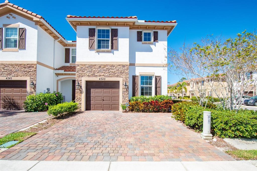 4345 Chalmers Ln, West Palm Beach, FL 33417 - photo 1