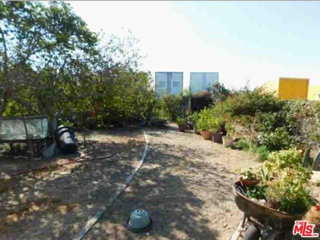 14753 Iris Dr, Fontana, CA 92335 - photo 1