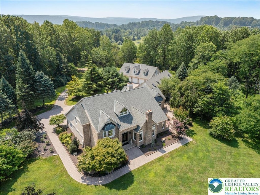 Sold $1,550,000 • Co-Listing Agent