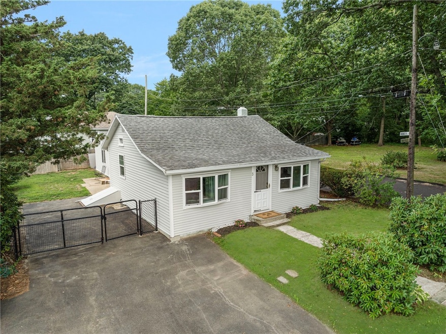 3 Sheffield St, Warwick, RI 02889 - photo 1