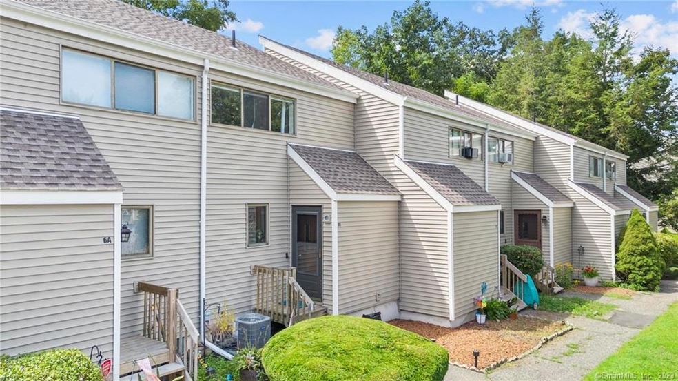 51 Brook St unit 6B, Naugatuck, CT 06770 - photo 1