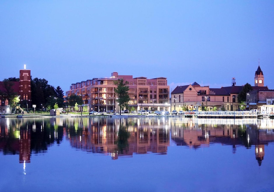 Fowler Lake Village