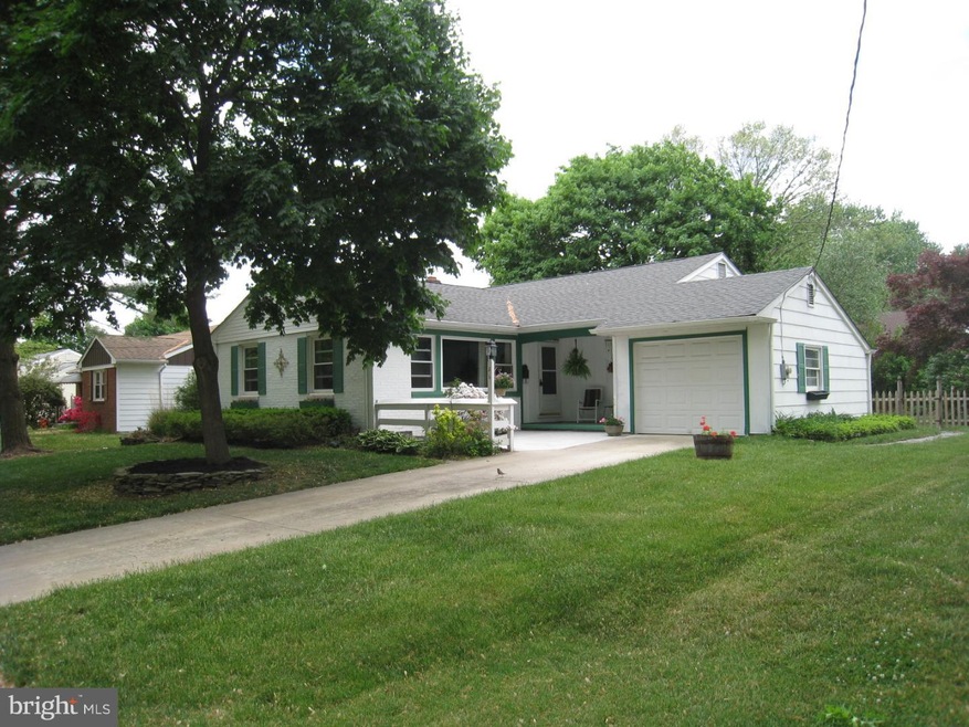 46 Winding Way Rd, Stratford, NJ 08084 - photo 1