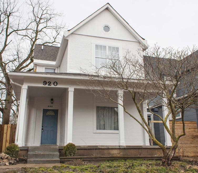 Ext. Front