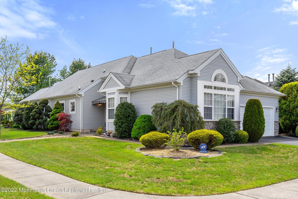 1 Daniell Ct, Manchester Township, NJ 08759 - photo 1