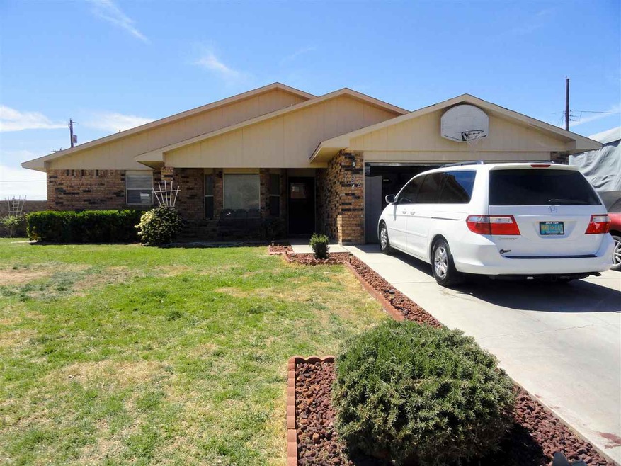 722 Candlewood Ct, Alamogordo, NM 88310 - photo 1