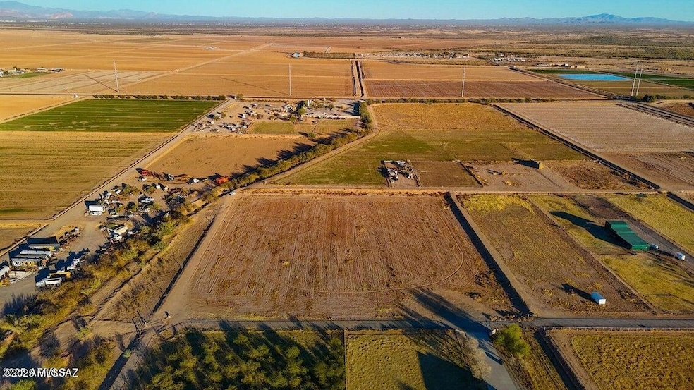 4277 E Becker Ln, Coolidge, AZ 85128 - photo 1