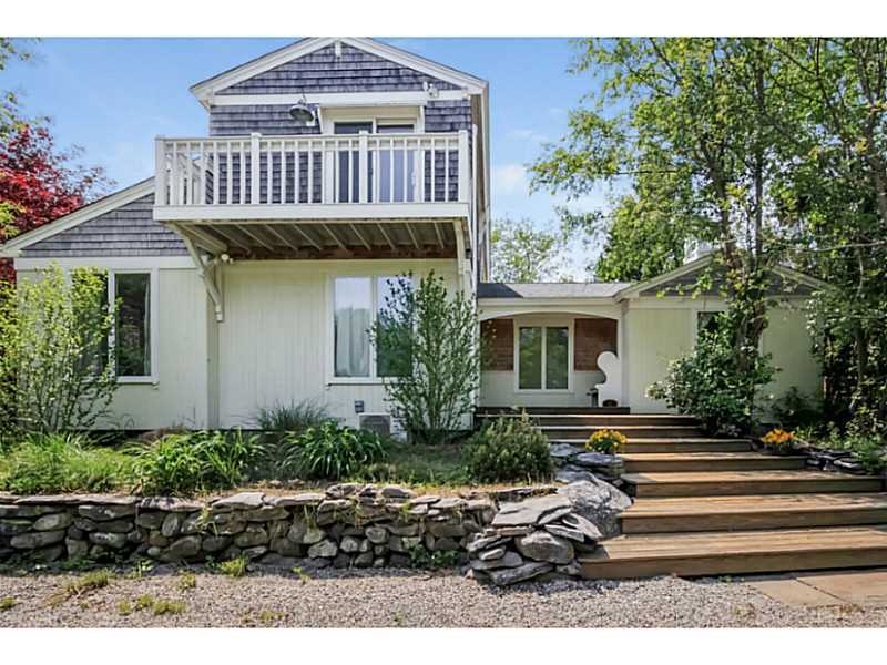 821 E Shore Rd, Jamestown, RI 02835 - photo 1