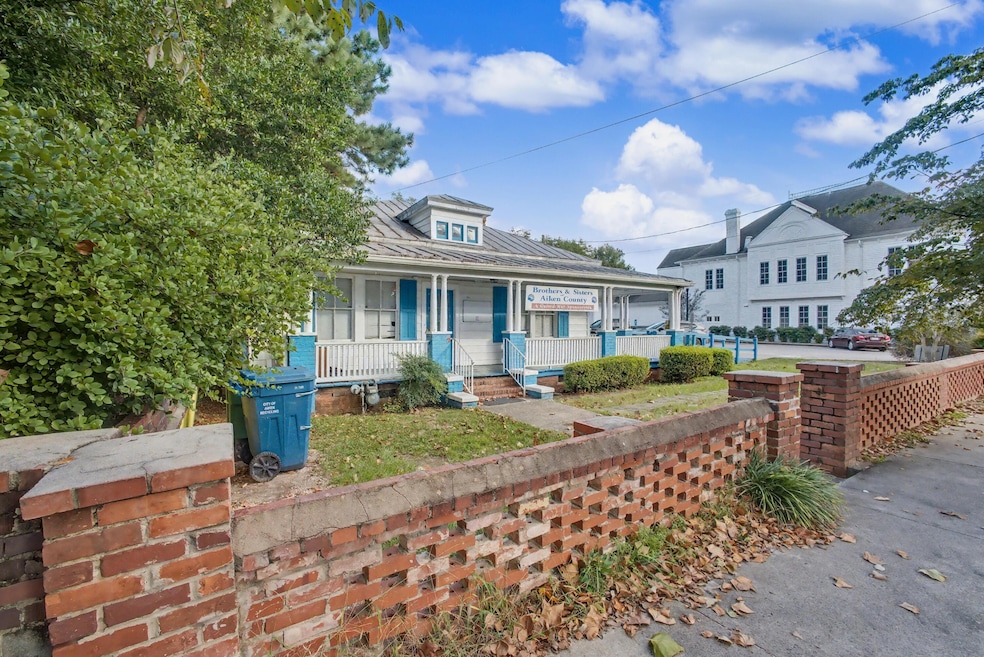 132 York St NE, Aiken, SC 29801 - photo 1