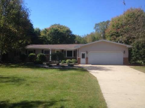 6630 S Vassar Rd, Vassar, MI 48768 - photo 1