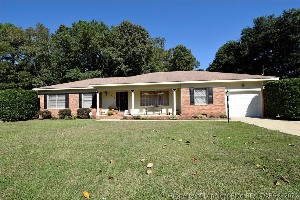 493 Lennox Dr, Fayetteville, NC 28303 - photo 1